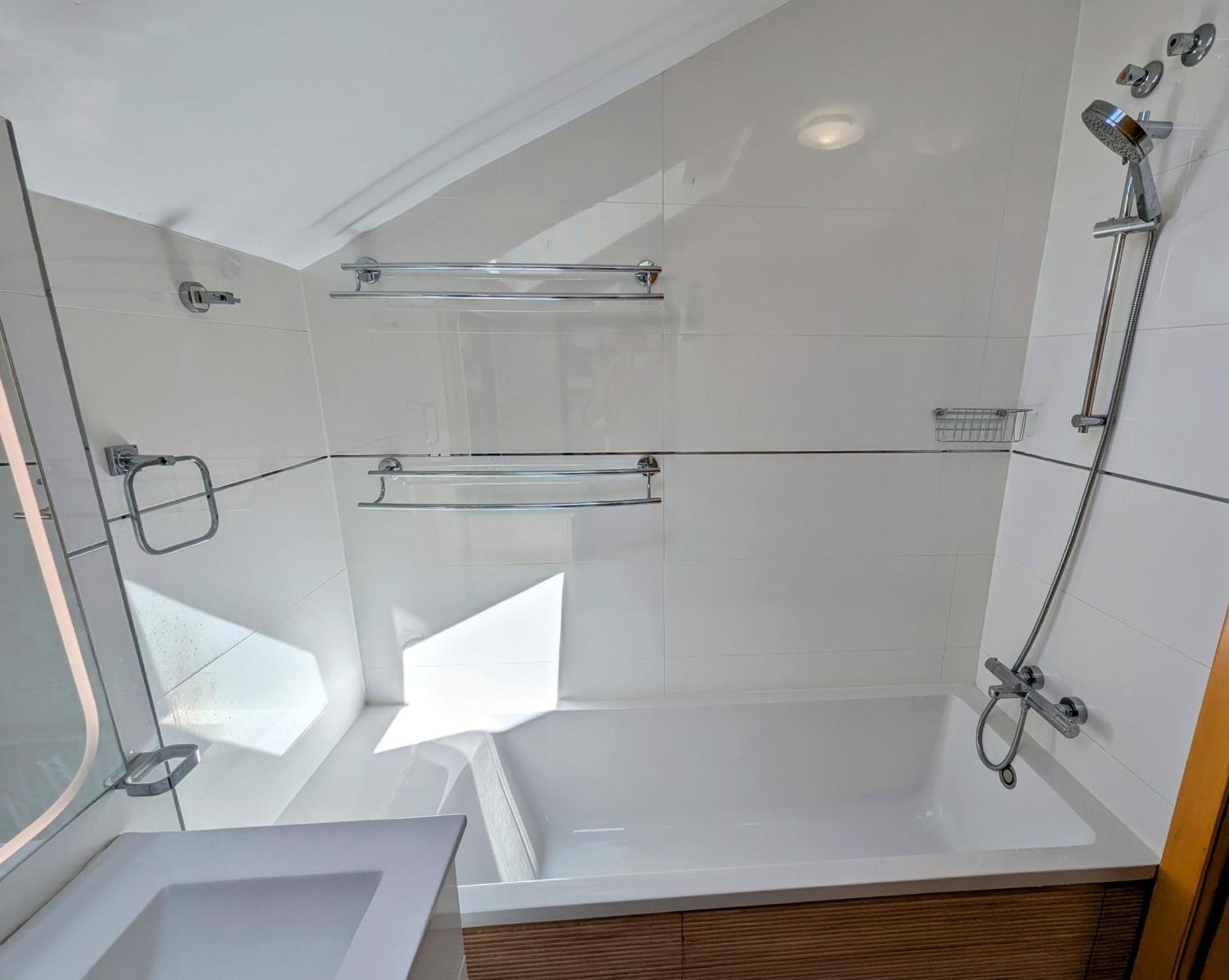 Modern Penthouse Apartment - 1 Min From The Beach Fuengirola Buitenkant foto