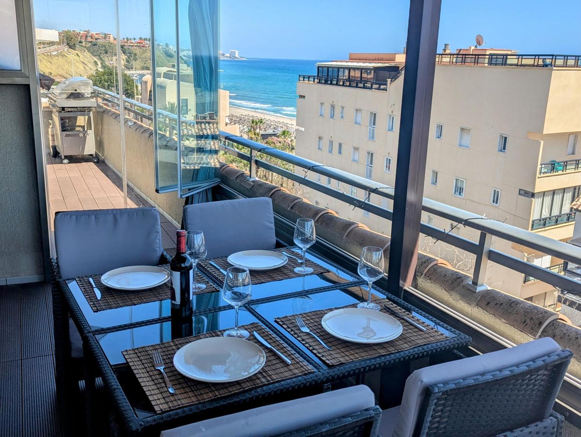 Modern Penthouse Apartment - 1 Min From The Beach Fuengirola Buitenkant foto